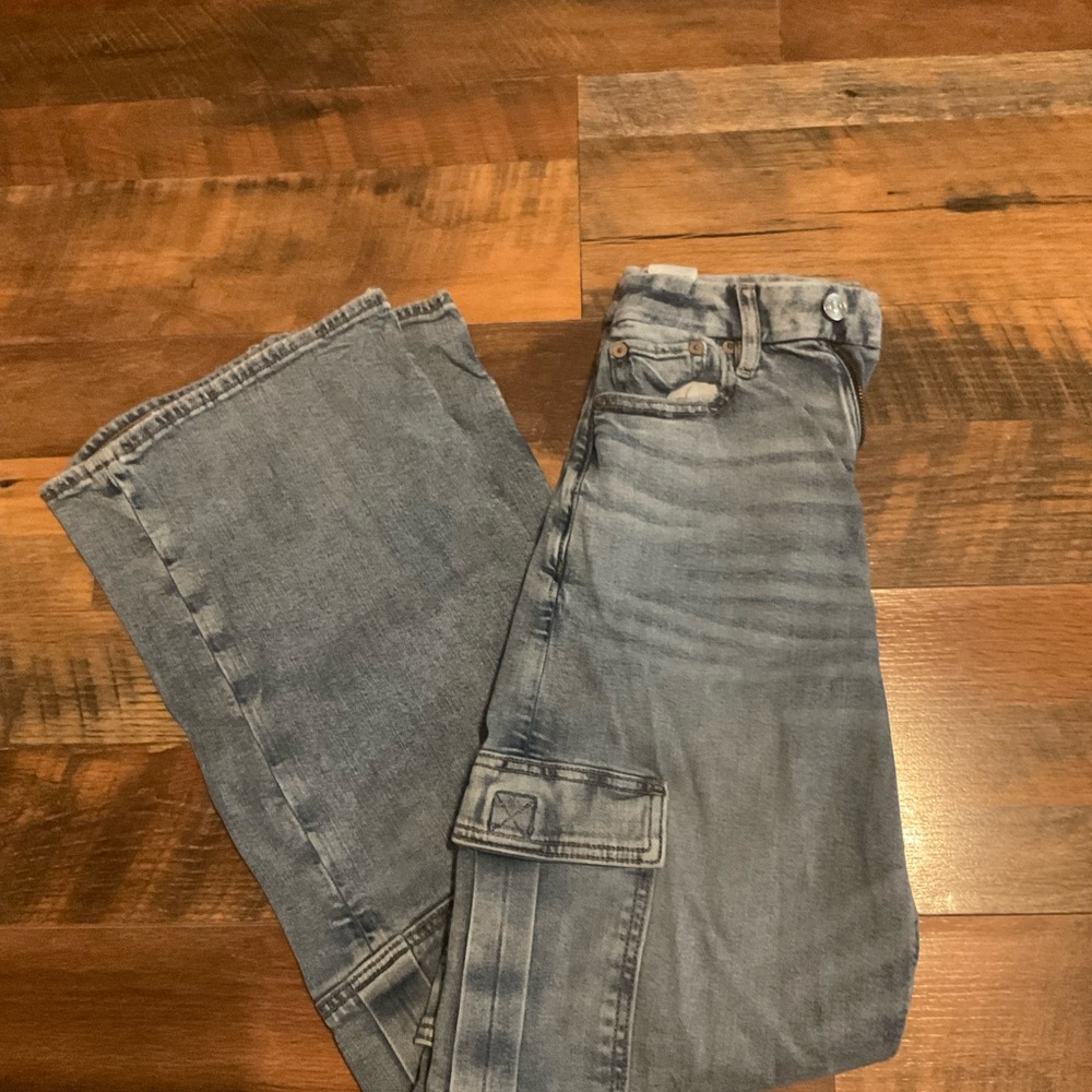 American Eagle Outfitters Light Blue Denim Jeans